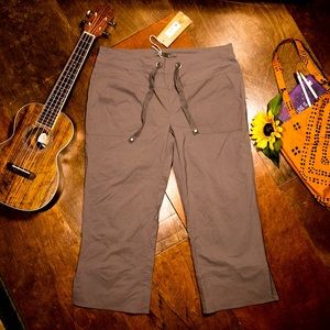 NWT PRANA BLISS HIKING CAPRI